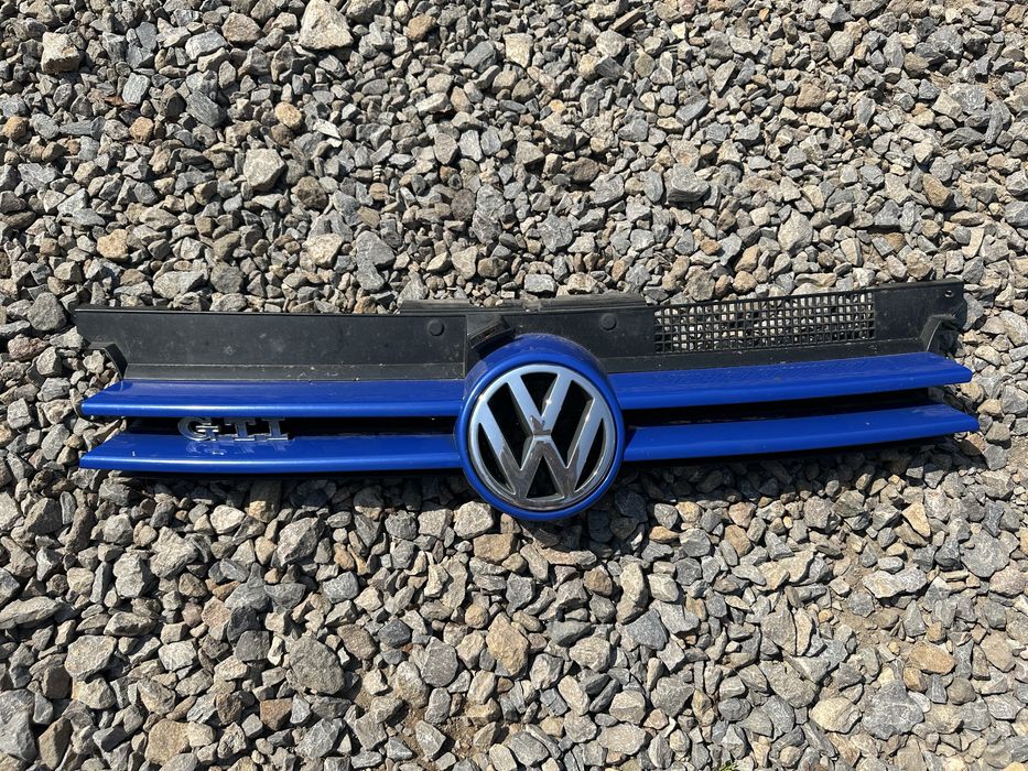 Предна броня за Голф 4