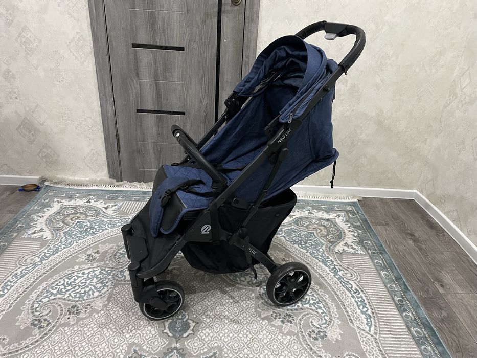 Продам детскую коляску