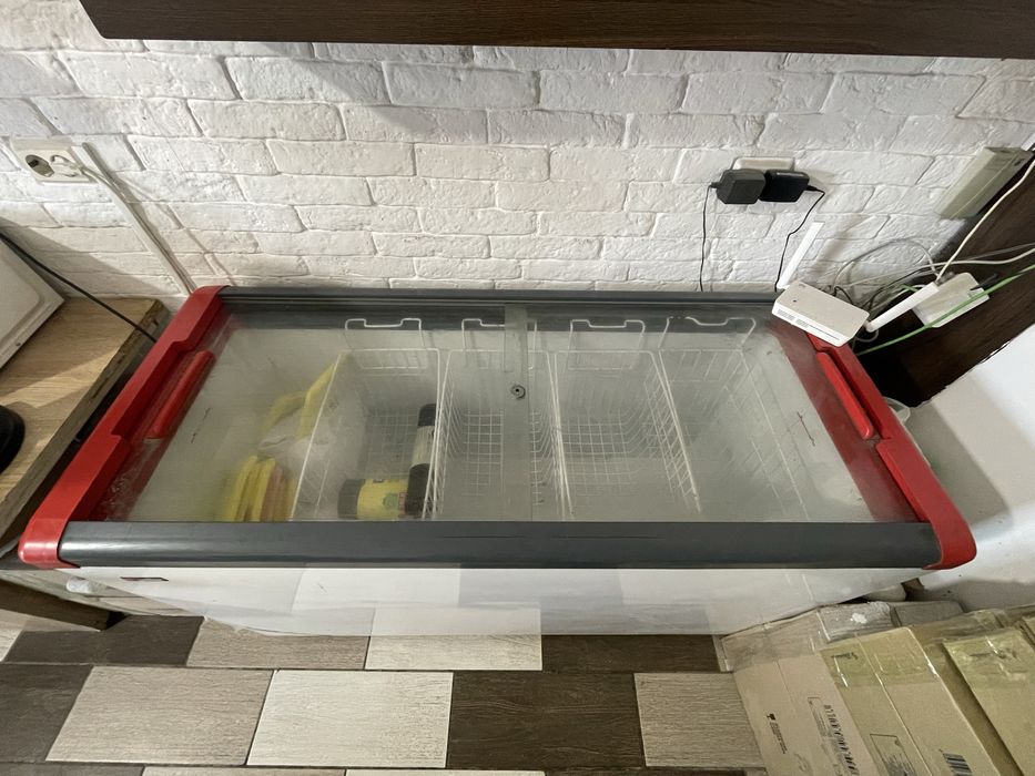 продам холодильник