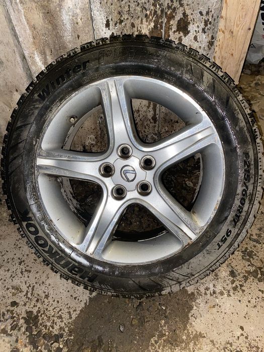 Продам диски с резиной R17