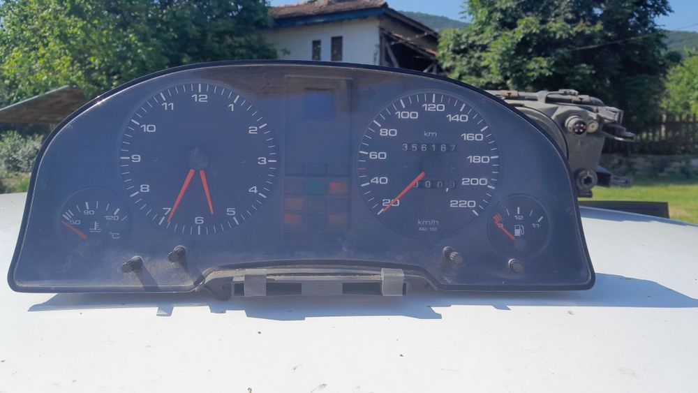 Ауди 80 в4 94г. 2.0 90кс.части.
