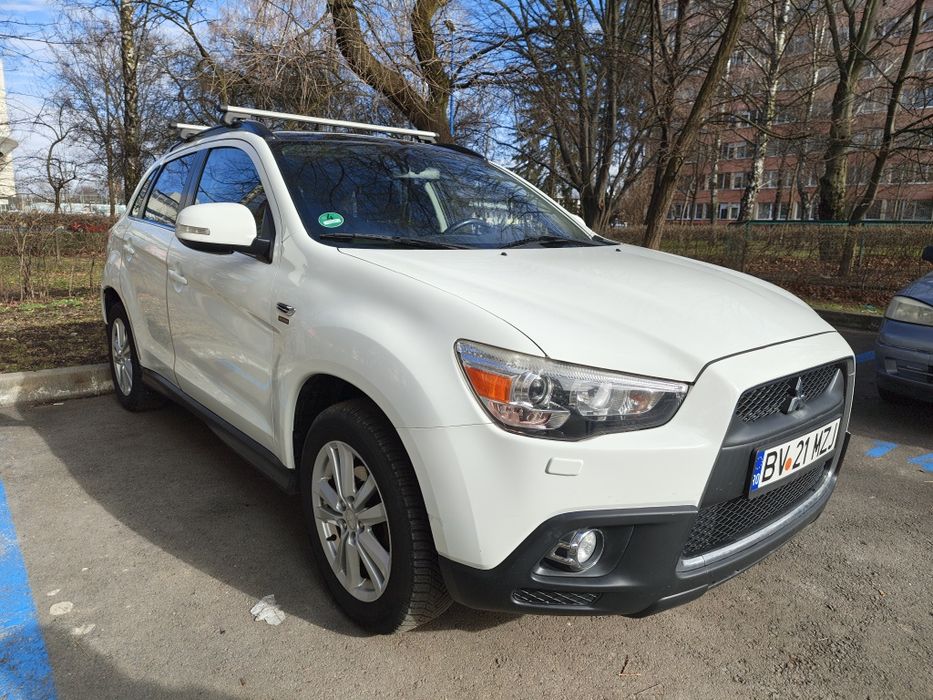 Vând Mitsubishi ASX 1.8 DI-D  4WD cu Diferential Blocabil/ 2010 /  173.000 km / Trapă Electrica