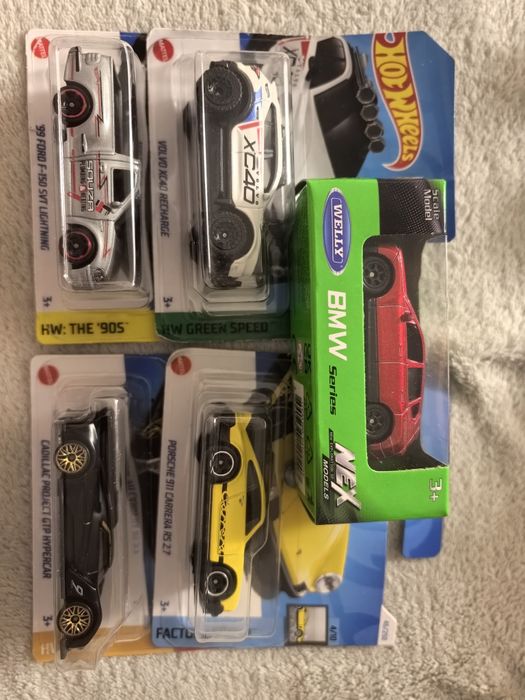 Hot wheels & Matchbox