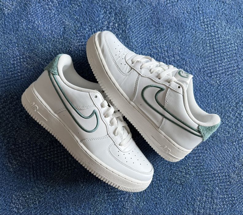 Nike Air Force 1 (GS) ОРИГИНАЛНИ дамски маратонки - 39/24,5см