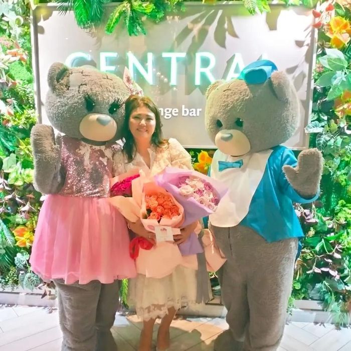 продам платье бежевый цвет