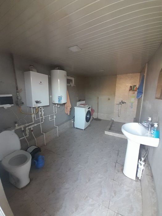 Uch qahramondan 7 km kirganda shodlik