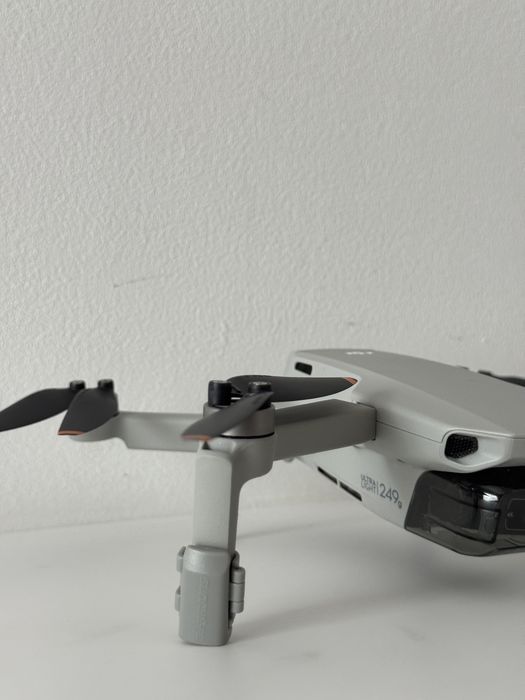 DJI Mini 2 | Prim proprietar | Full Box | Stare impecabila | 4K