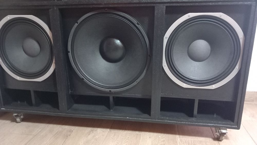 Vlnd boxa foarte mare 2000w.rm 3ln1.oferta valabila doar Plna 10.01.26