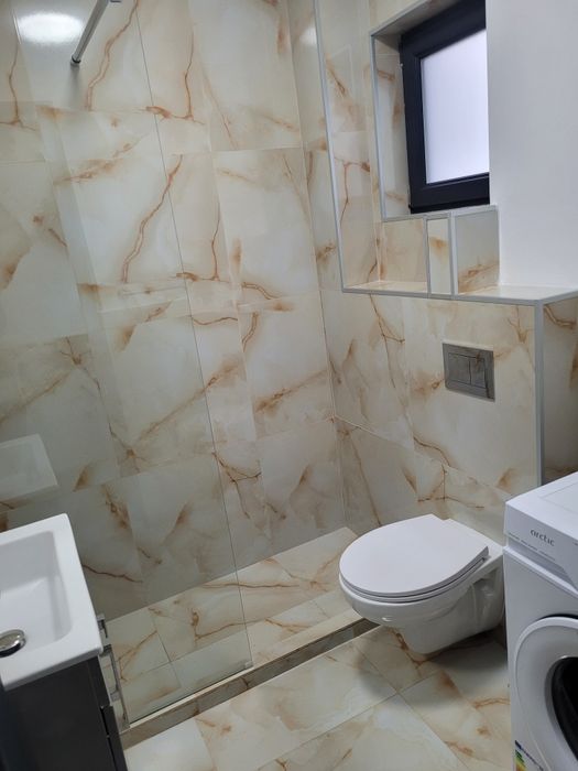 Cabană de inchiriat Valea Avrigului 7 camere duble cu băi proprii