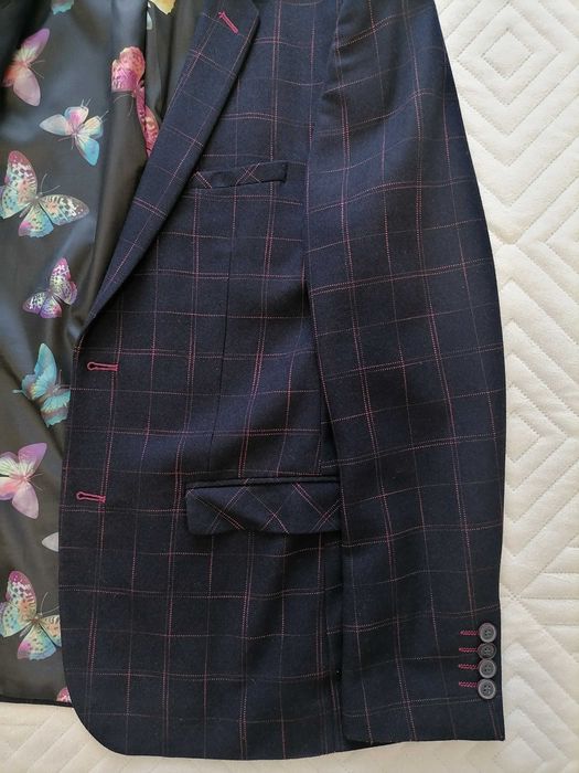 Продам пиджак в хорошем состоянии