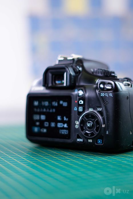 Зеркальная Камера Canon EOS 1100D; б\у