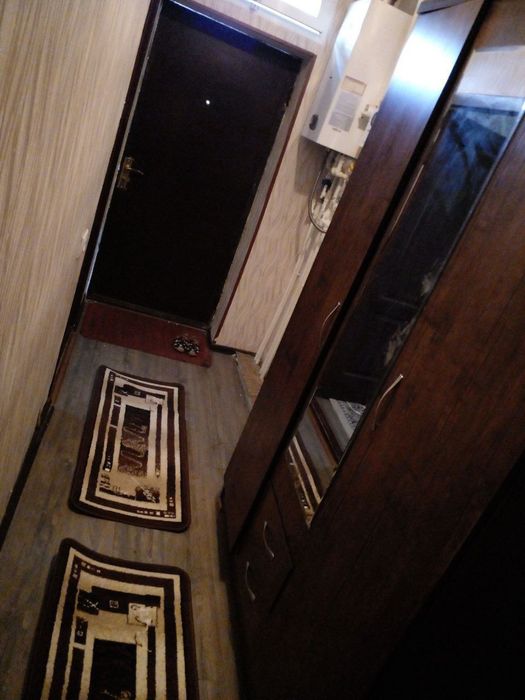 Yunsobod chinobod novostroyka 1/2/2/25.70 kv toza uy srochniy