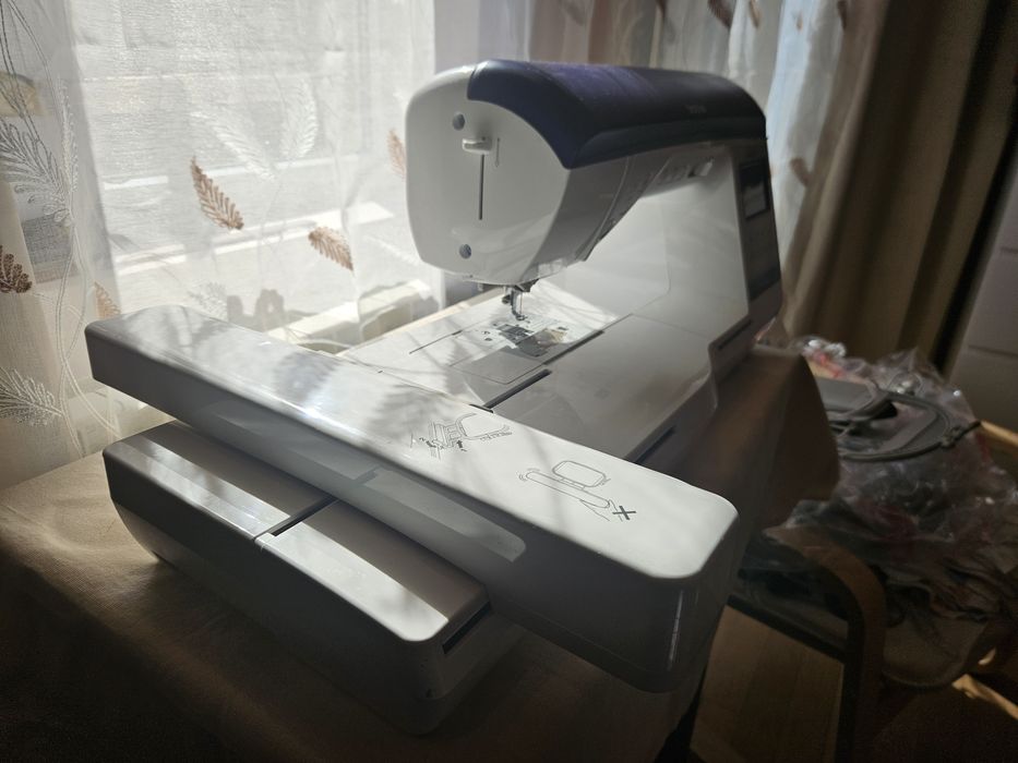 Masina de cusut si brodat BROTHER Innov-is 2600