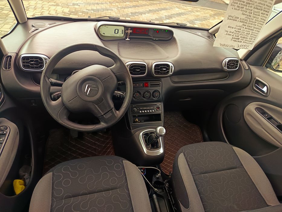 Citroen C3 Pluriel 1,6 dci 122 cp an 2012 recent inmatr.