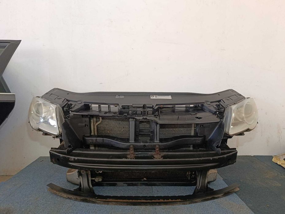Trager calandru complet passat radiatoare b6 2.0 tdi