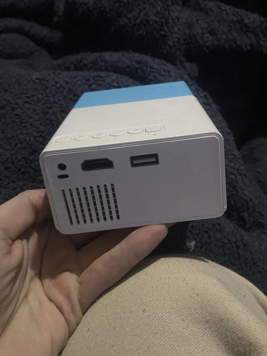 Проэктор линзовый