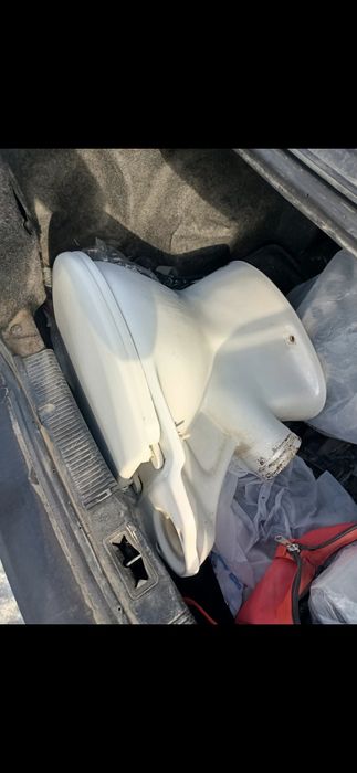 Продам унитаз в хорошем состоянии