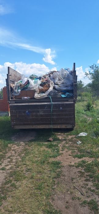 Вывоз мусора с грушяками