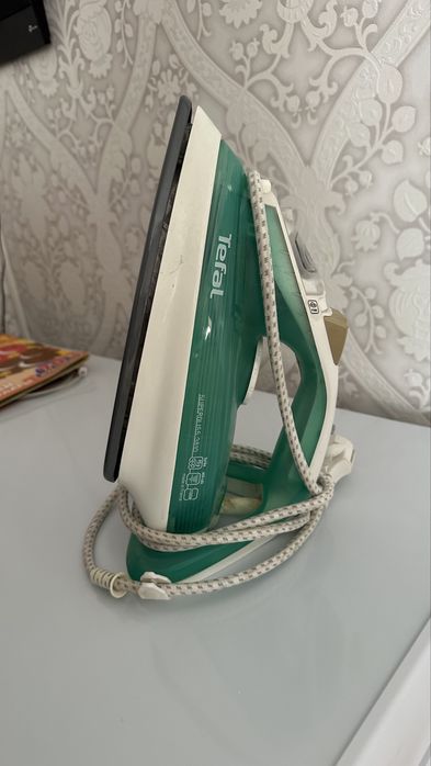 Утюг в хорошем состоянии