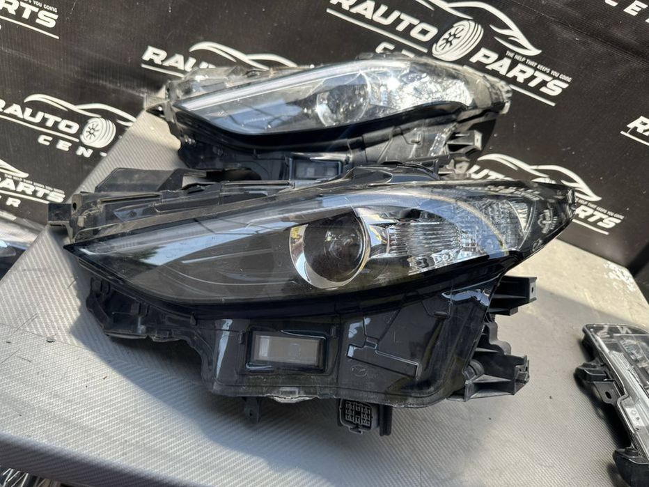 Far stanga Mazda 3 HALOGEN LED 2019/2020/2021/2022