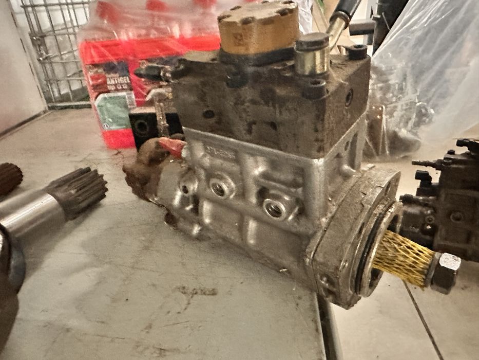Pompa injectie Caterpillar C6.6 noua