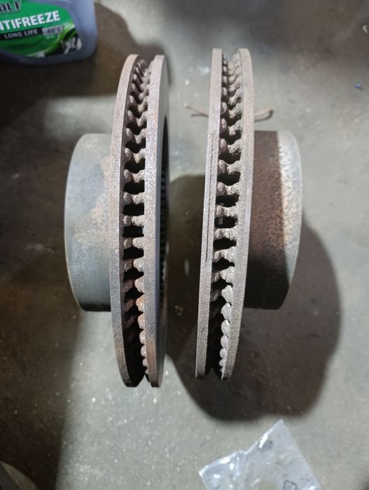 Диски тормозные Крузак 200