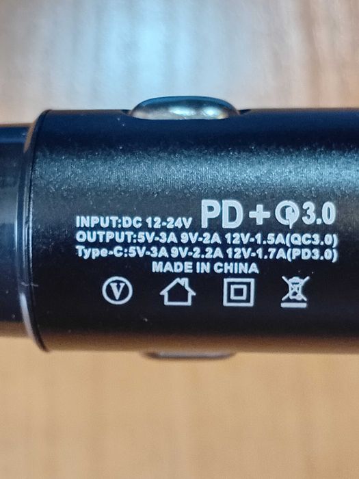 продам автомобильные зарядки