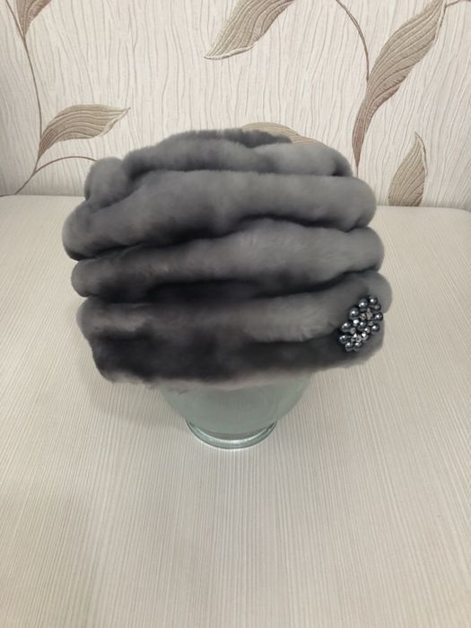 Продам меховую шапку