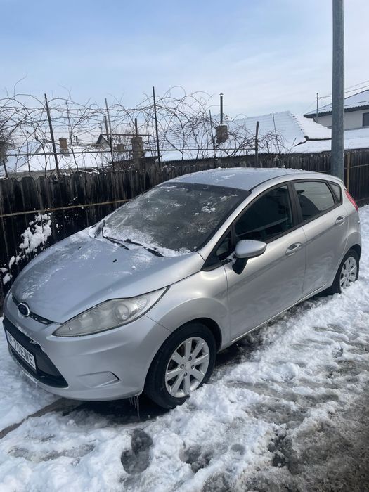 Ford Fiesta 2011 1,6 benzina