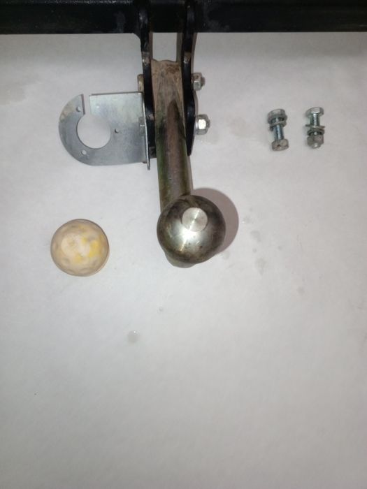 Новый  Фаркоп полный комплект