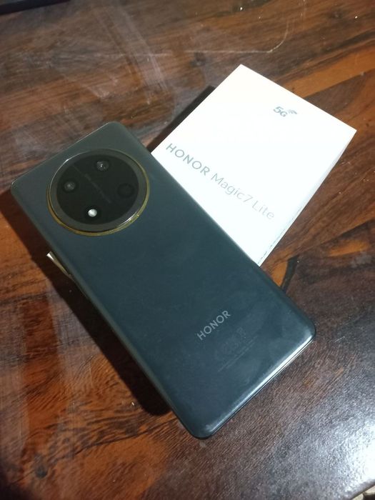 Honor magic 7 lite