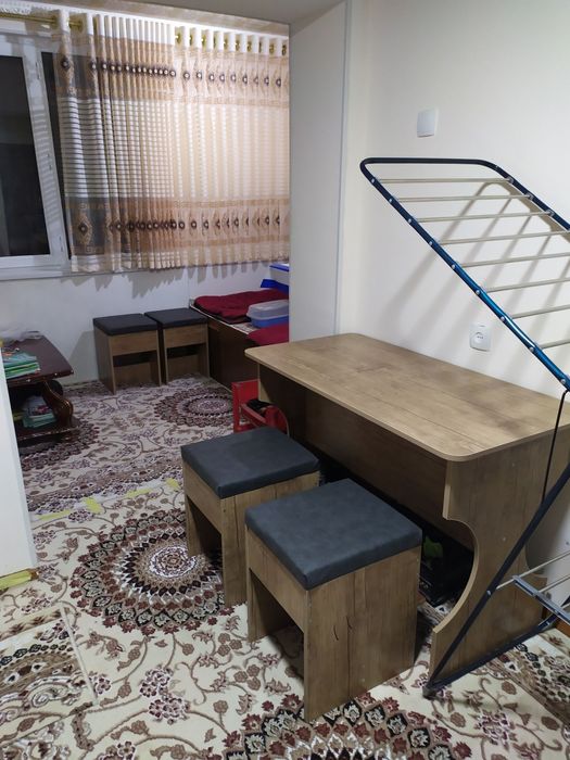 Микрорайон 1 Чирчик срочно продам