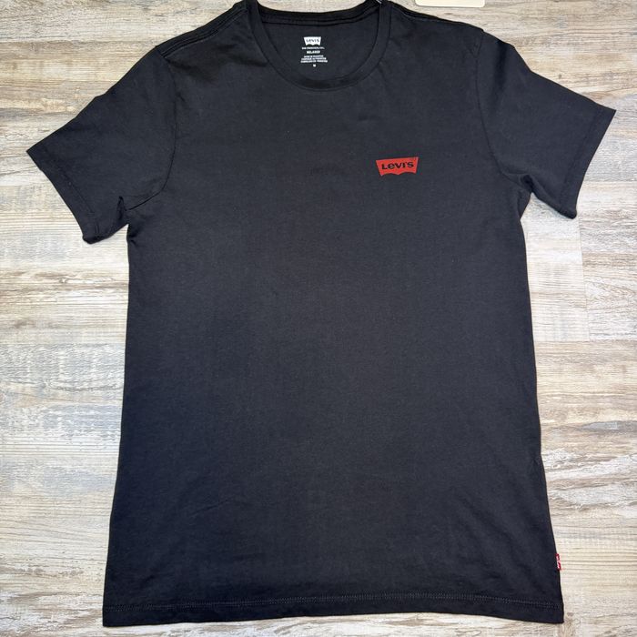 Levi’s relaxed fit - ориг дамска тениска. М