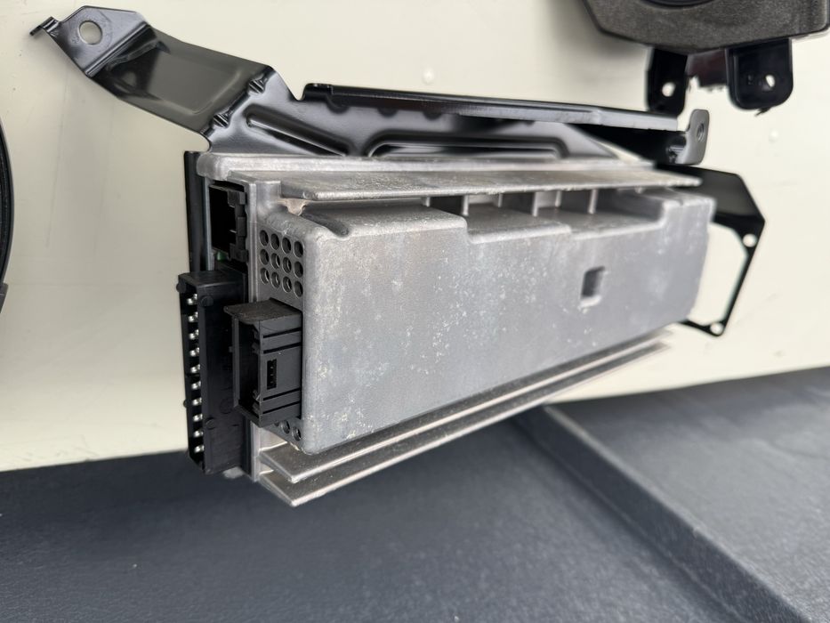 Sistem muzica logic 7 bmw x6 e71 x5 e70 statie /boxe subwoofer