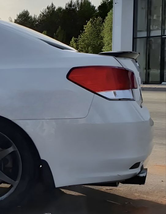 Спойлер STI Subaru Legacy BM