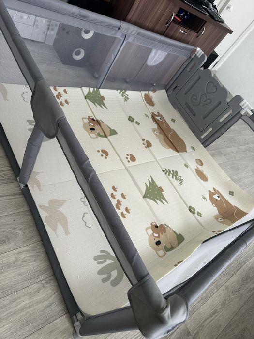 Продаю игровой манеж 180*200