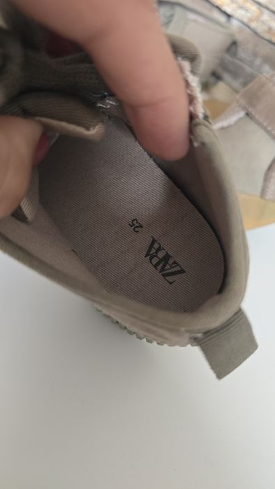 ZARA детски боти обувки размер 25