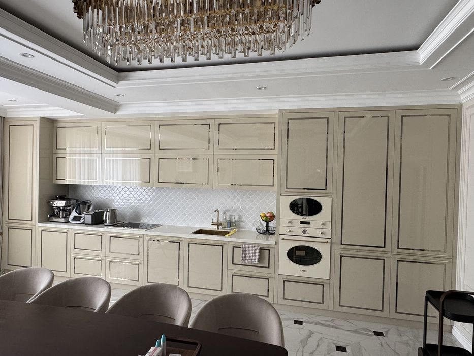 Продам Кухонный гарнитур