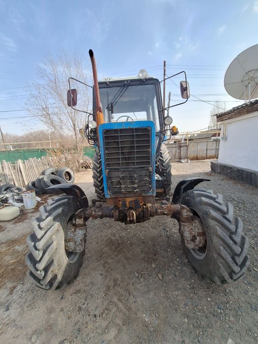 Трактор Беларус  82.1