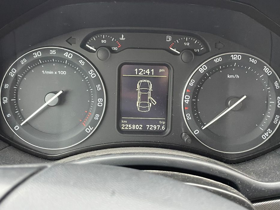 Skoda Octavia 2 1.6 FSI