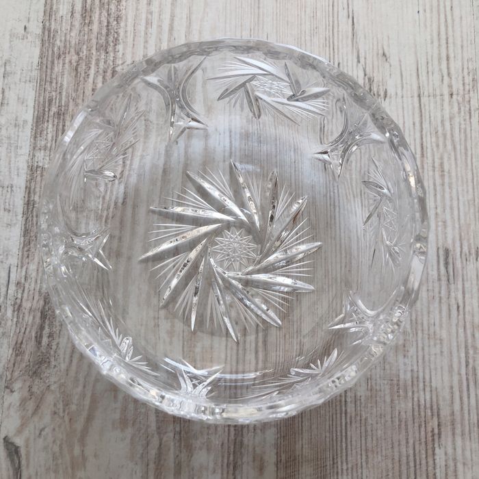 купа бонбониера от бохемски кристал