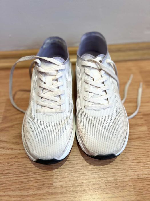 Oysho дамски маратонки – размер 40, изключително леки