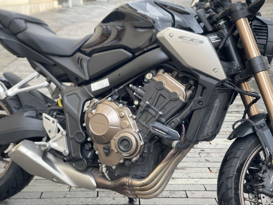 Vand Honda CB650R limitat A2