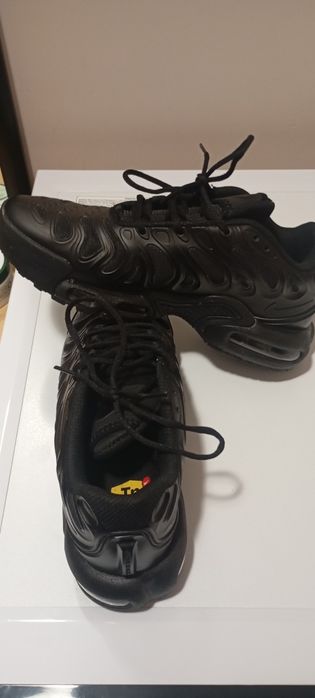 Оригинални маратонки Nike 41