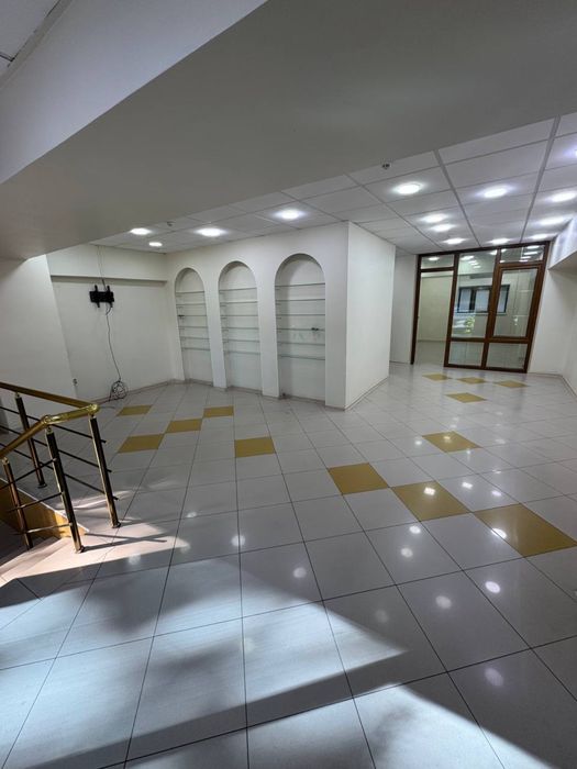 Аренда  офиса на первой линии Ц-2 первая линия от трассы