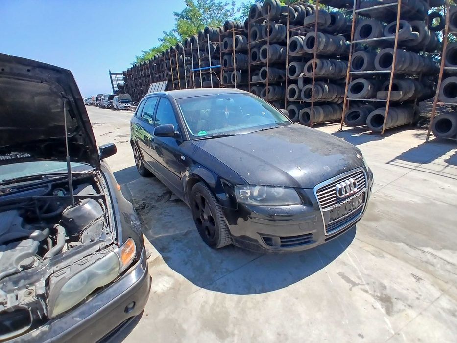 dezmembrez audi a3 8p