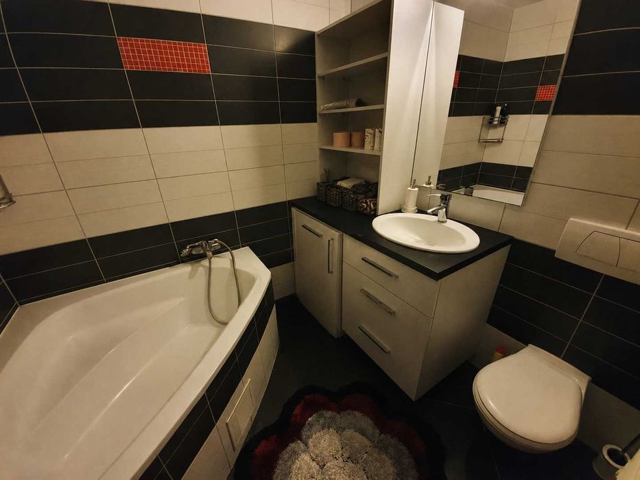 Apartament 3 camere de închiriat, Bartolomeu Nord