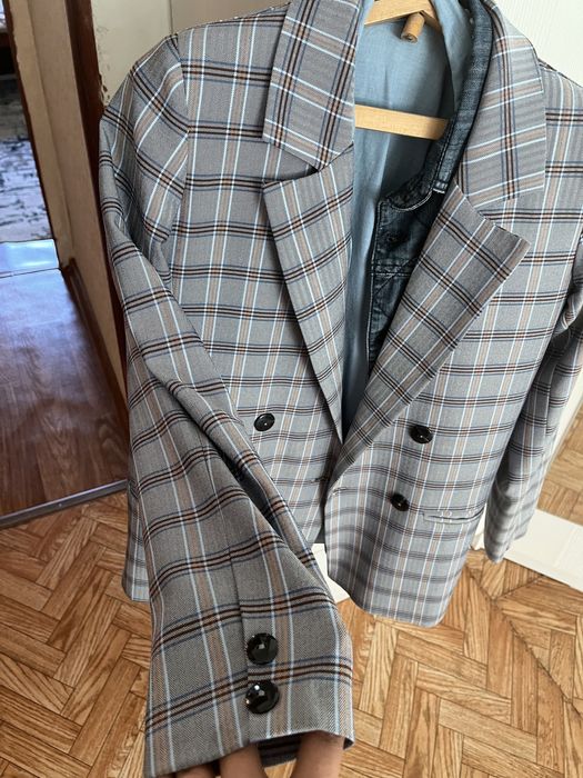 Женский пиджак в идеальном состоянии