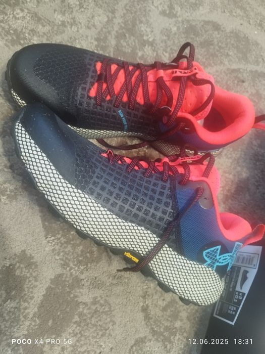 Маратонки обувки under armour ua u hovr ds ridge tr