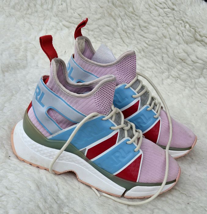 Karl Lagerfeld оригинални дамски сникърси 38 номер